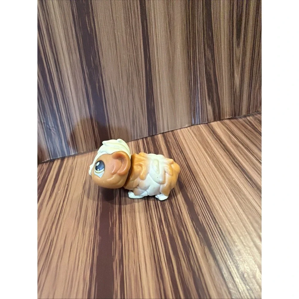 Authentic Littlest Pet Shop LPS #383 Brown & Cream Guinea Pig Blue Eyes Hasbro